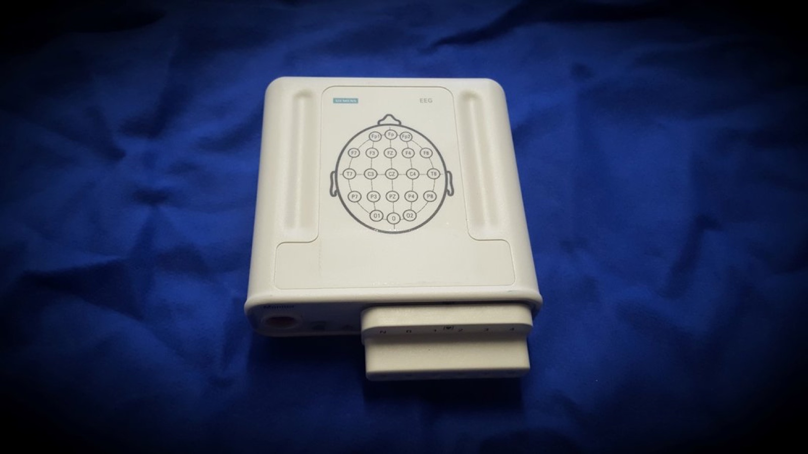 Siemens EEG INFINITY Pod Module - gebraucht & refurbished | BelaMed ...