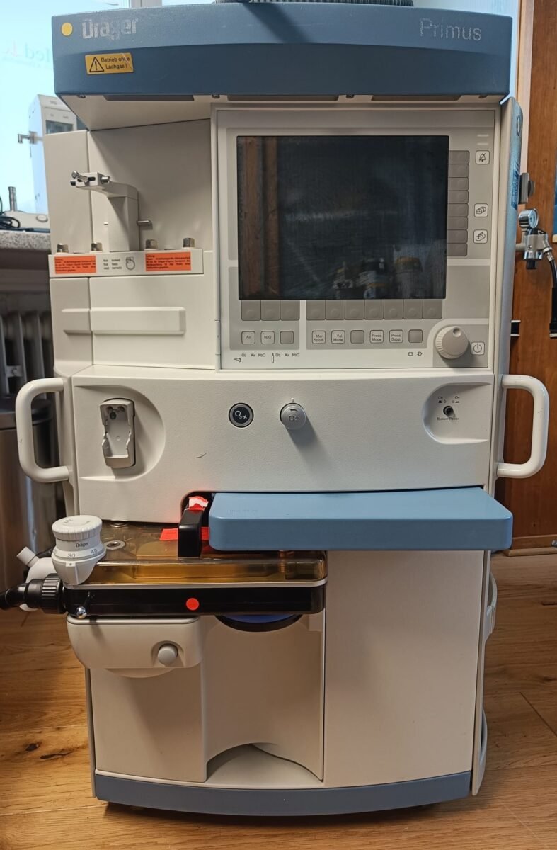 Dräger Primus Narkosegerät defekt Ersatzteilspender Vorderansicht
