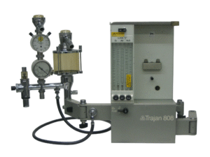 Dräger Trajan 808 Wandgerät gebraucht mit Volumeter und Manometer